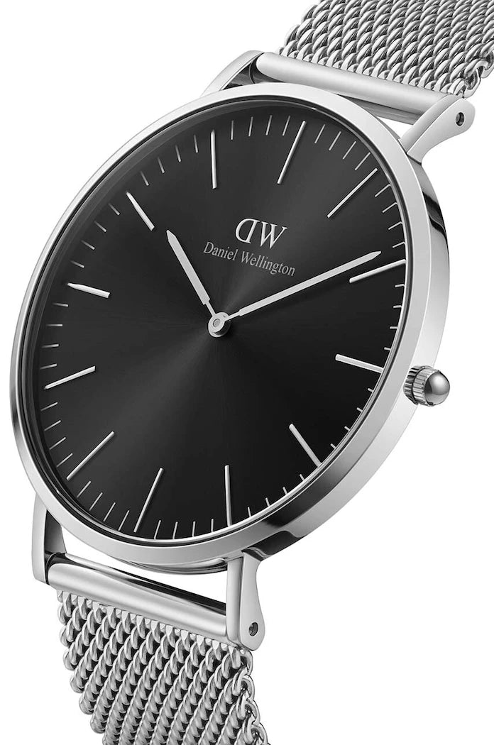 Часовник Daniel Wellington