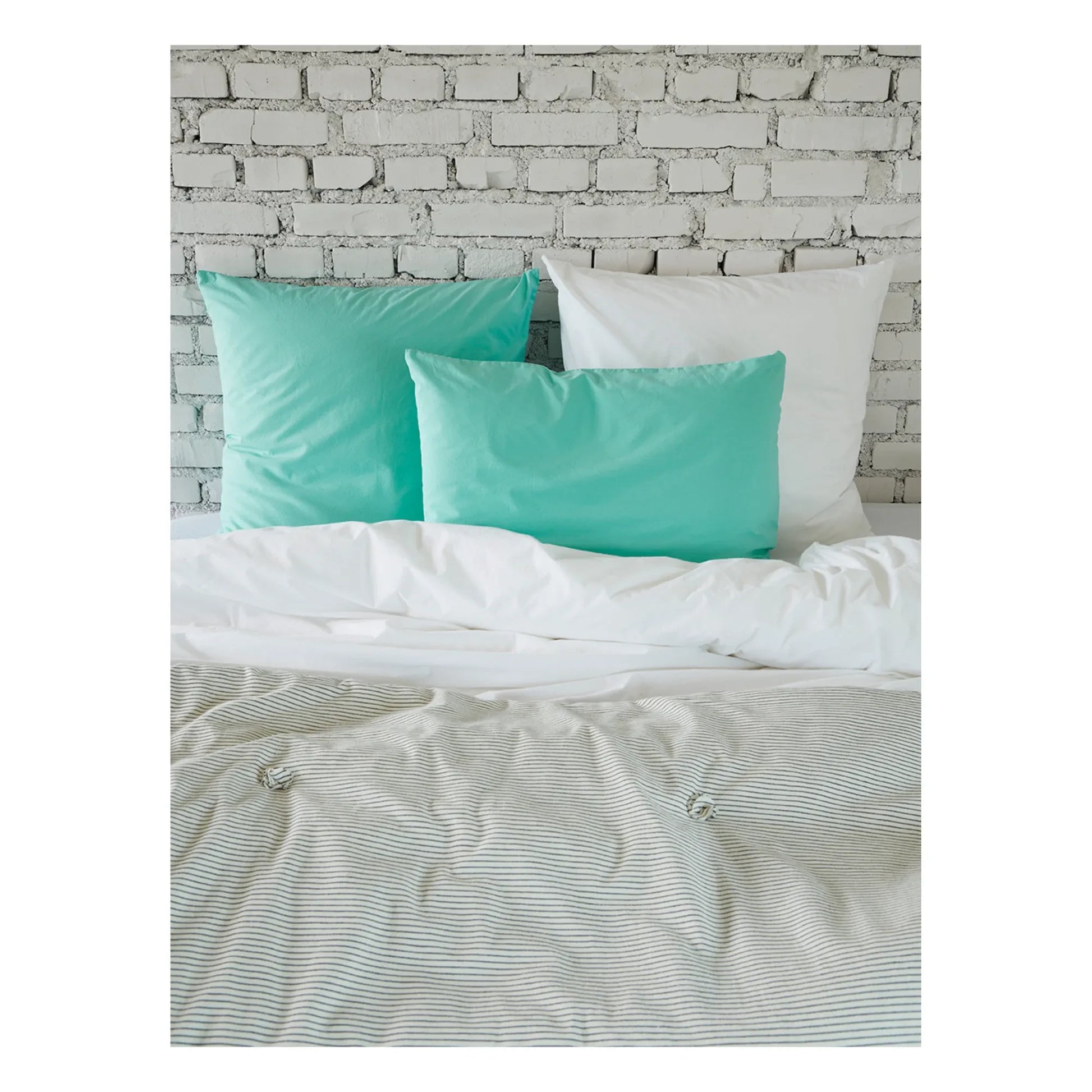 La cerise sur le gâteau - Celeste Pillow Case | Turquoise