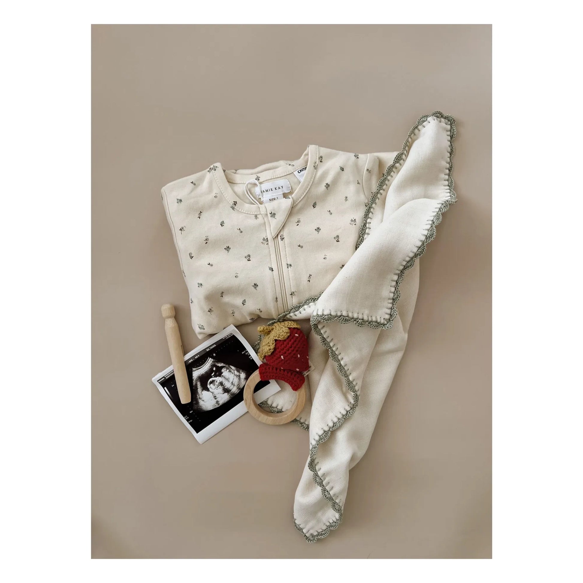 Patti Oslo - Teething ring Strawberry | Red