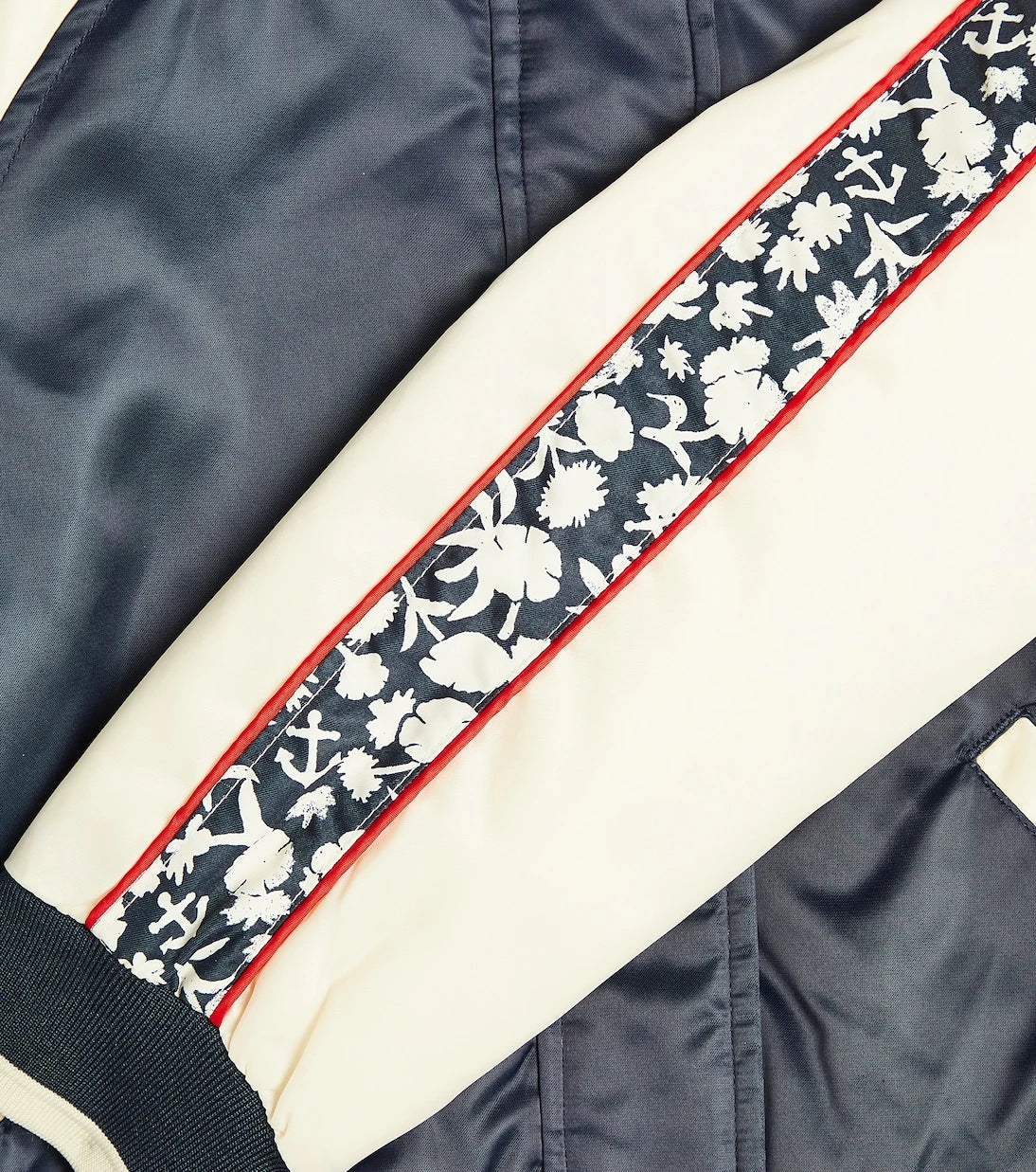 Scotch & Soda Kids - جاكيت بومبر بنقشة زهور