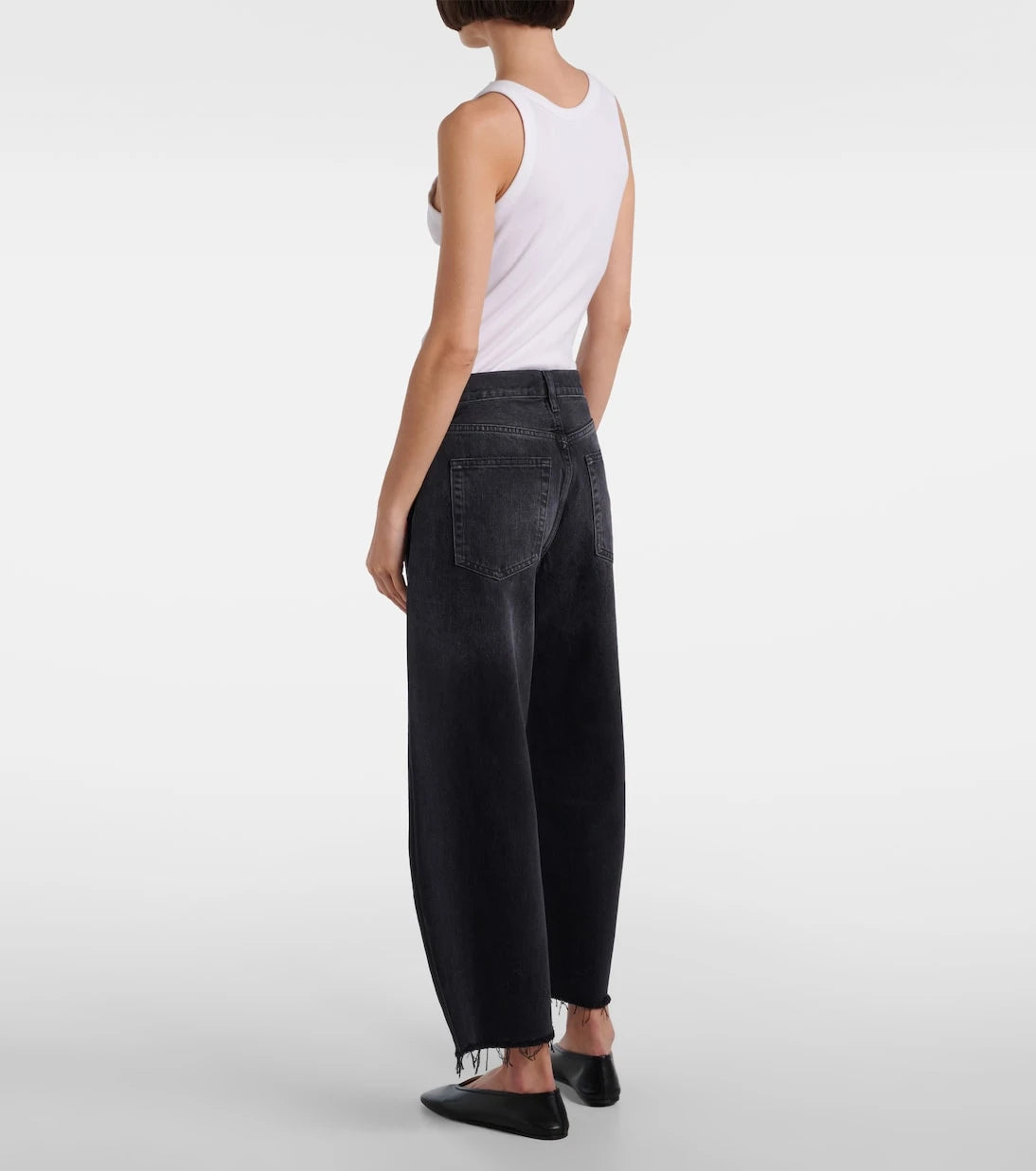 بنطلون جينز Frame - Bubble Crop بقصة أرجل واسعة وخصر عالٍ