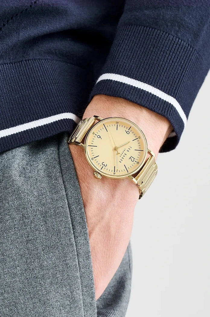 Ted Baker Saat