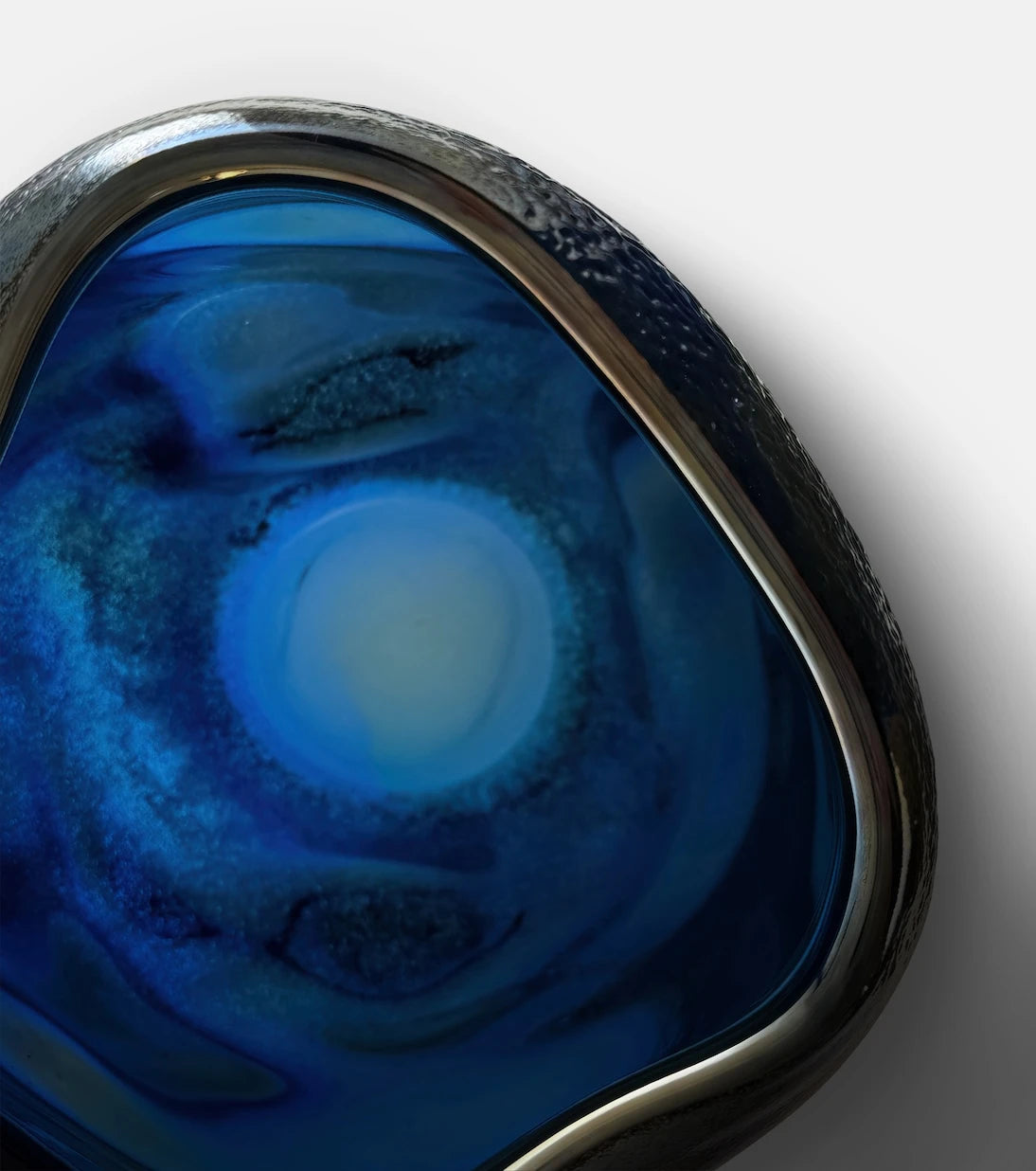 Alexa Lixfeld - Moonwalker glass vase