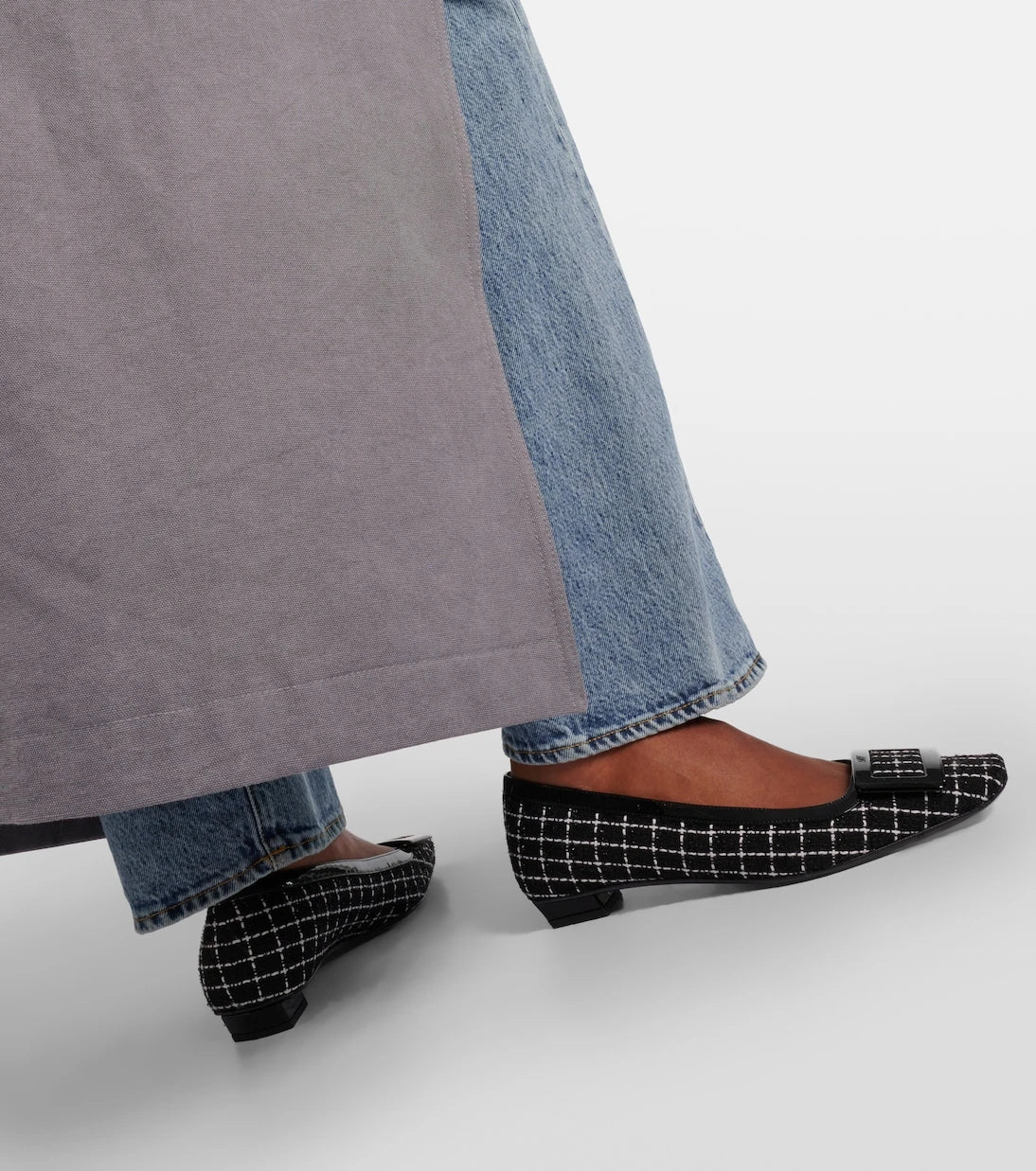 Roger Vivier - Belle Vivier bouclé pumps