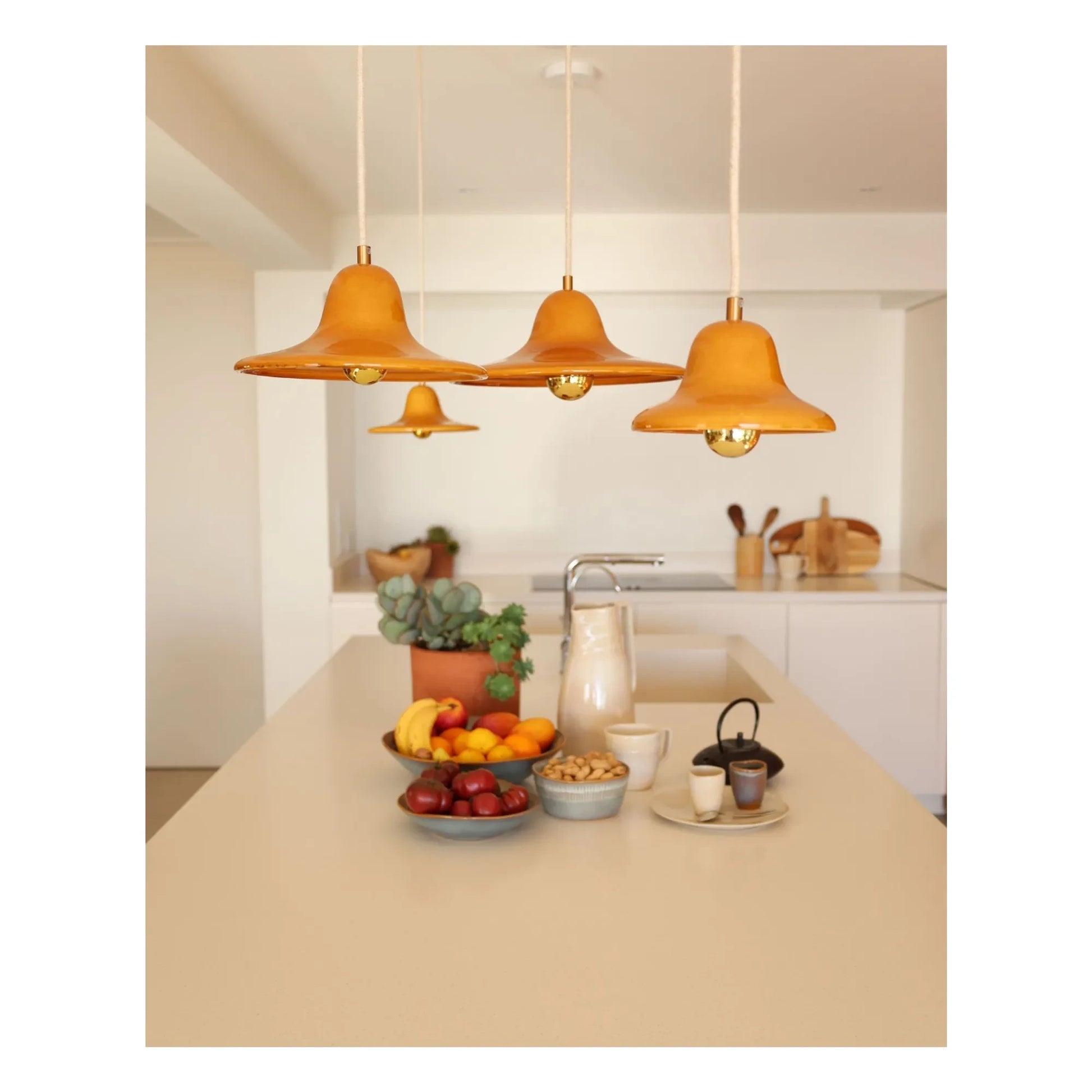 Masamé - Gigaro hanging lamp | Honey