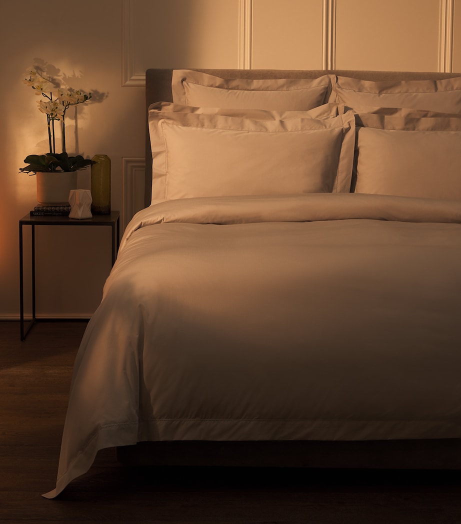 Cadogan King Fitted Sheet (150cm x 200cm)