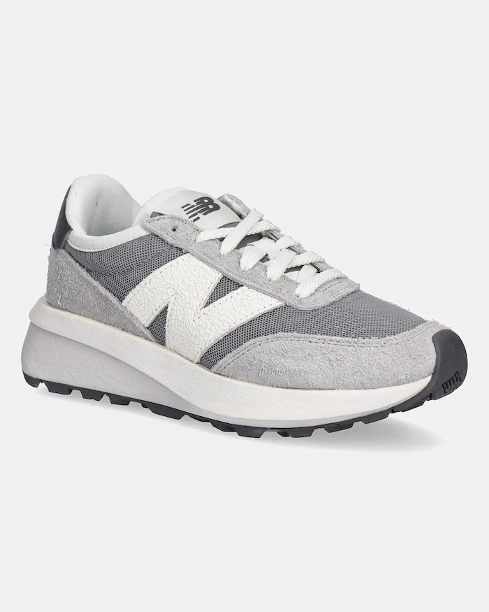 New Balance 370 Sneakers