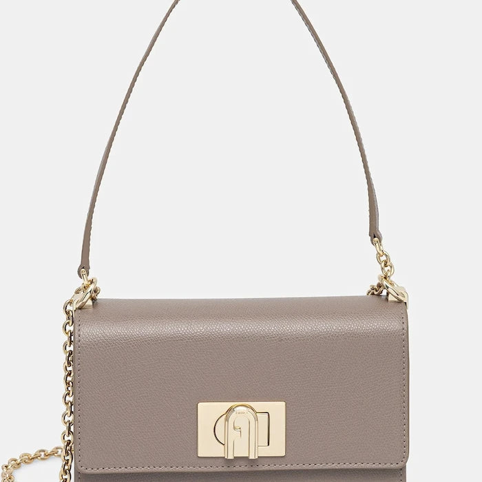 Кожена чанта Furla