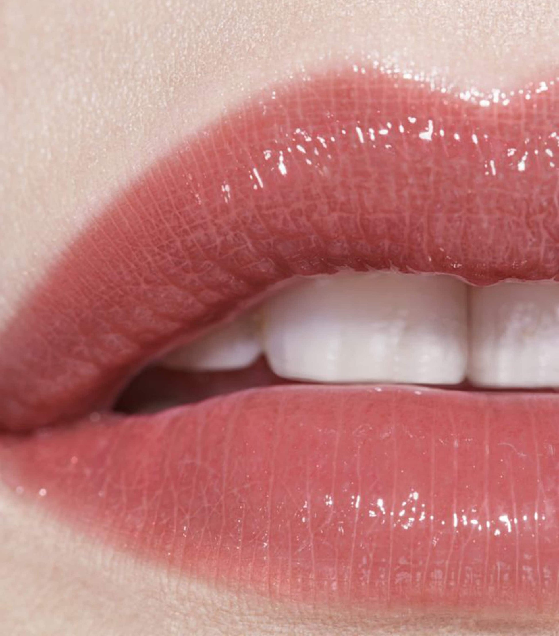 CHANEL ROUGE COCO FLASH Colour, Shine, Intensity In A Flash