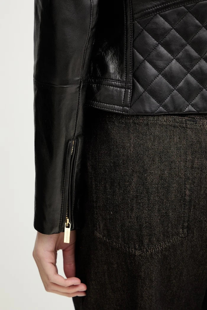 Кожено яке Marciano by Guess NADA