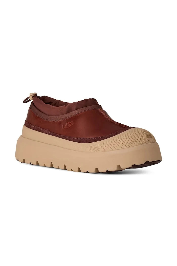 Кожени апрески UGG Tasman Weather Hybrid