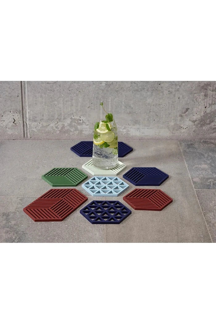 Стойка за топли съдове Zone Denmark Hexagon 24 x 14 cm