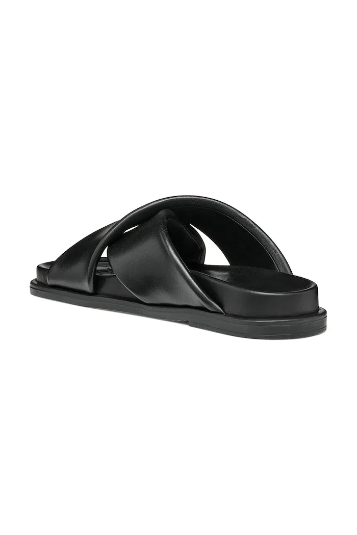 Кожени чехли Geox D ADELASH
