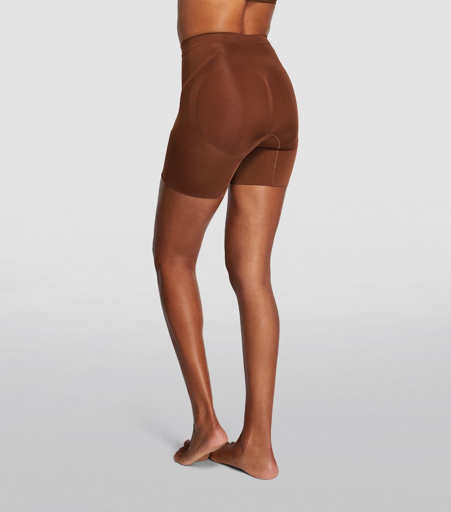 SPANX Brown SPANXsculpt OnCore Mid-Thigh Shorts