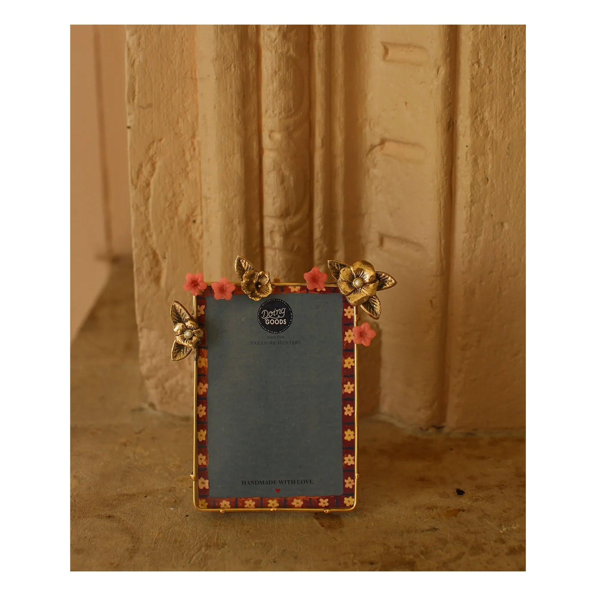 Doing Goods - Amber frame | Brass