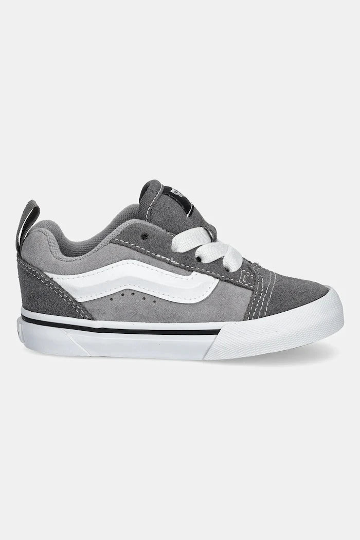 Детски велурени кецове Vans Knu Skool