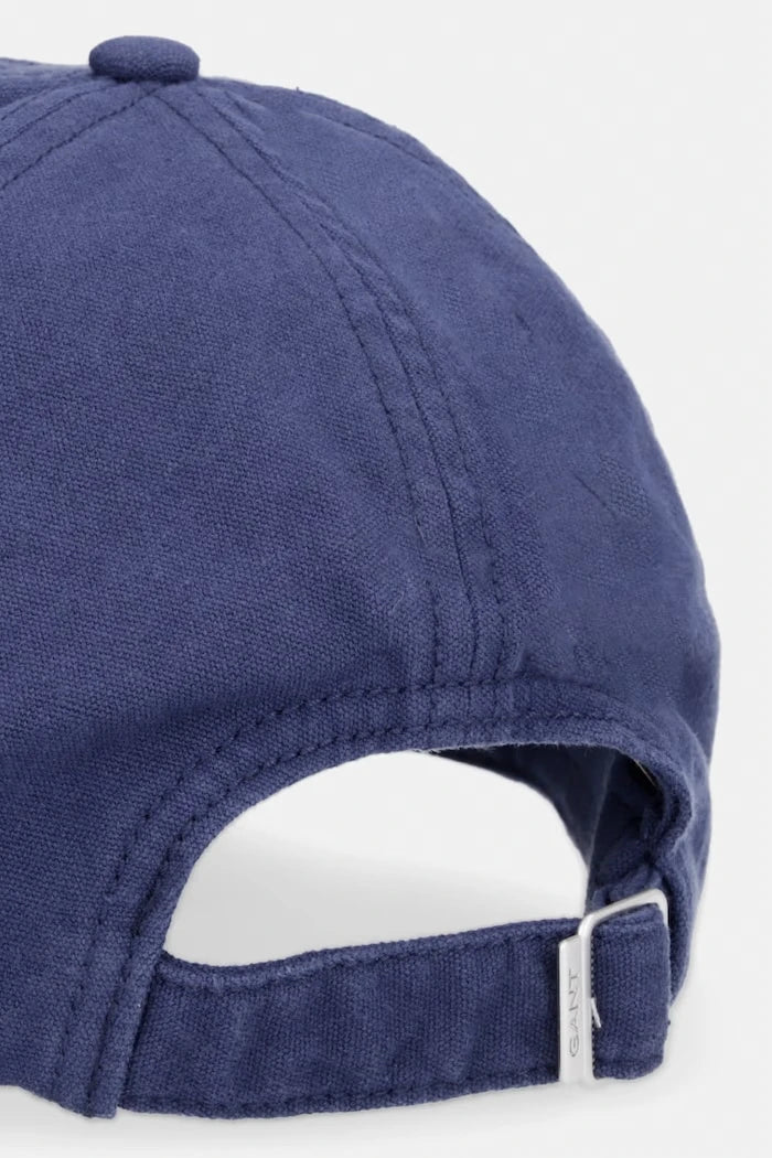 Шапка с козирка Gant