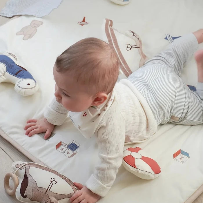 Cam Cam Copenhagen Vintage Toys Oyun Matı