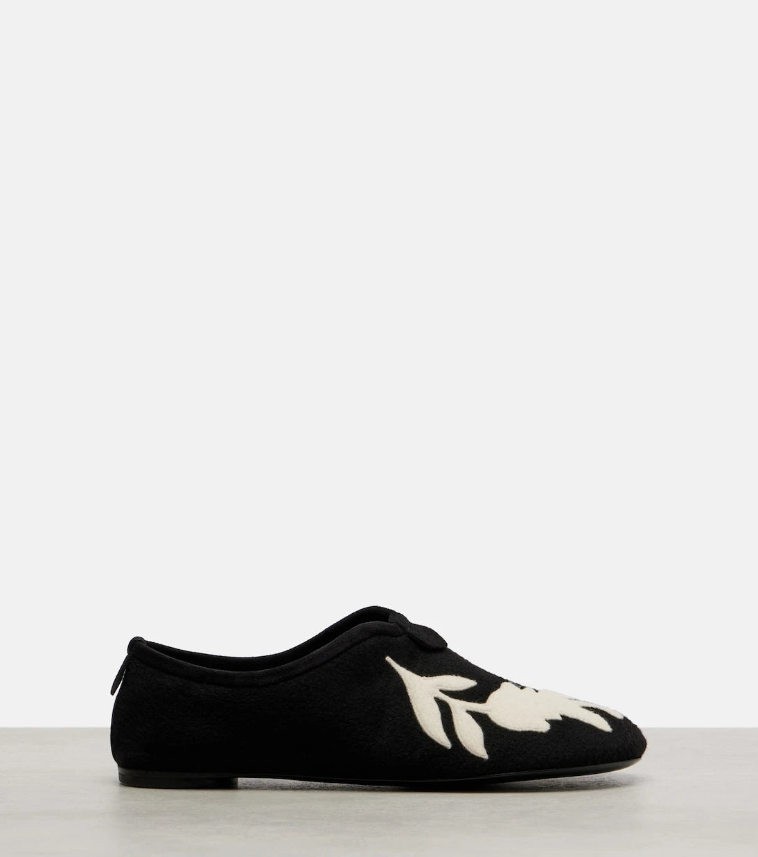 Loro Piana - Floaty embroidered flats