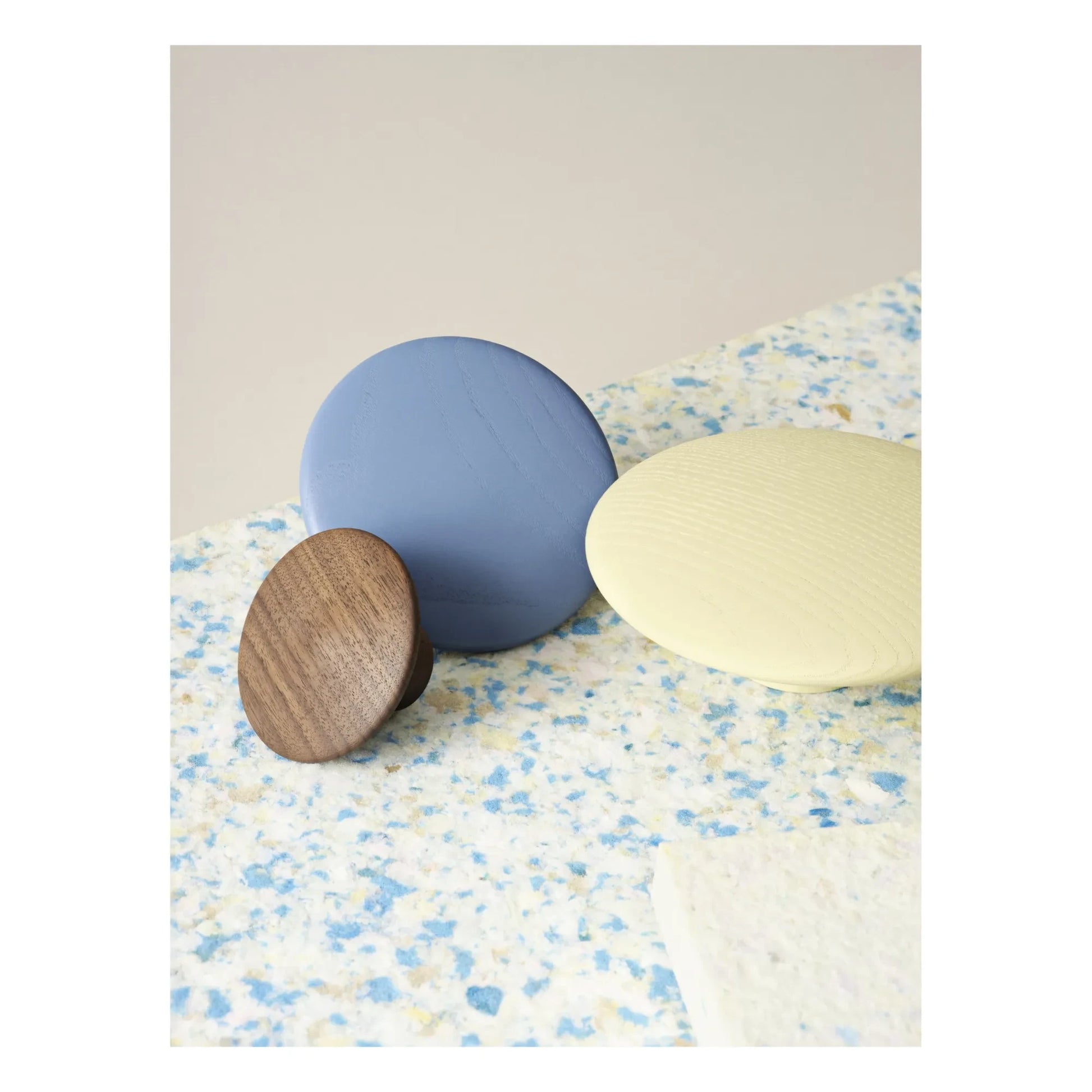 Muuto - The Dots Coat Hooks  | Brown
