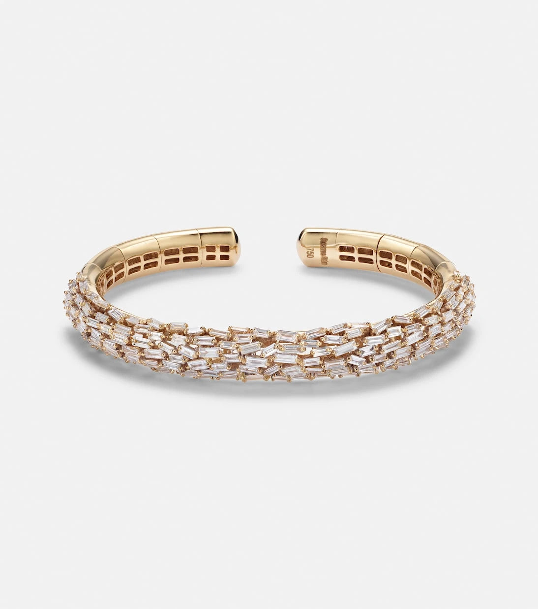 Suzanne Kalan - 18kt gold bangle with diamonds