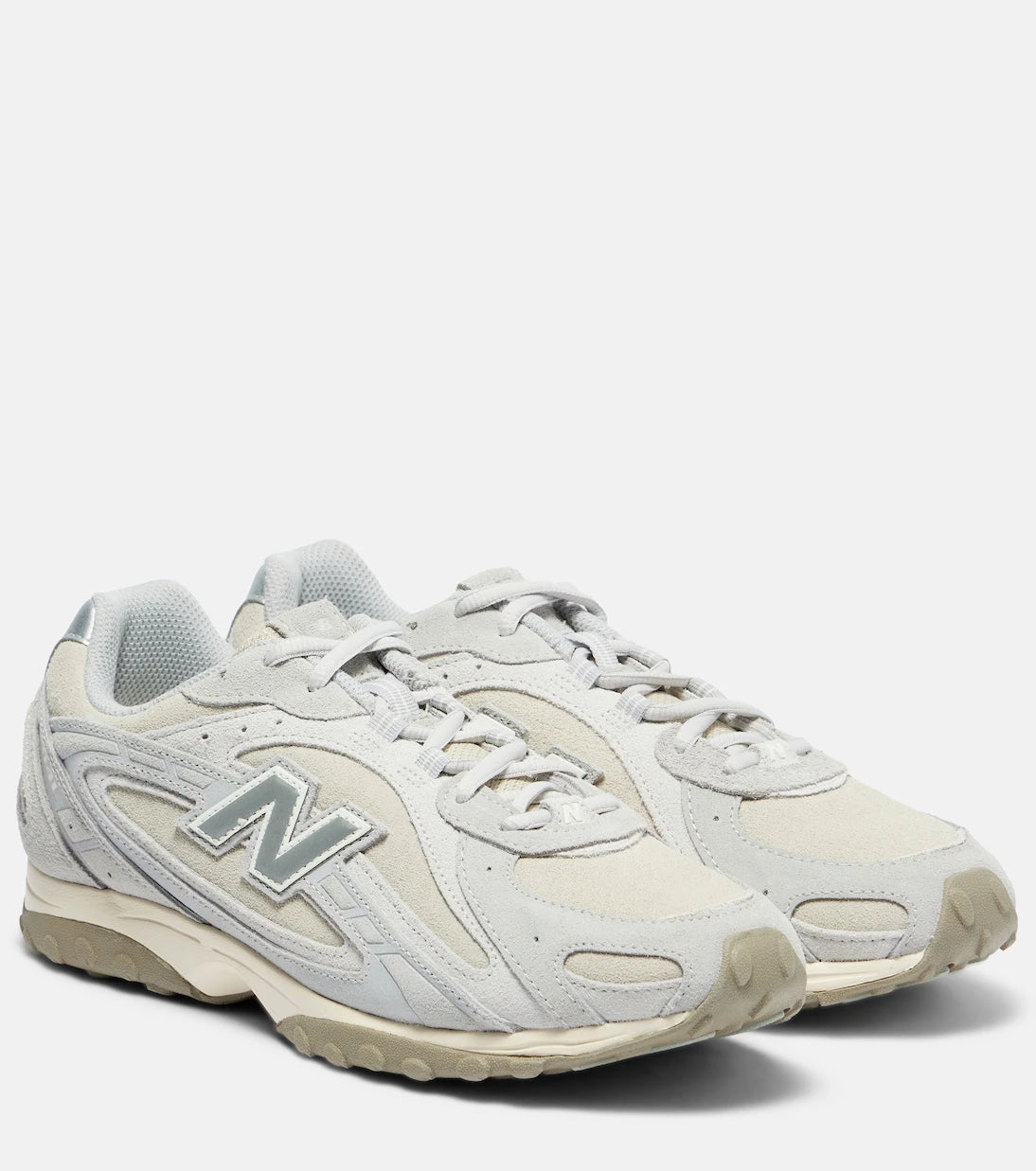New Balance - حذاء رياضي من الشمواه 204