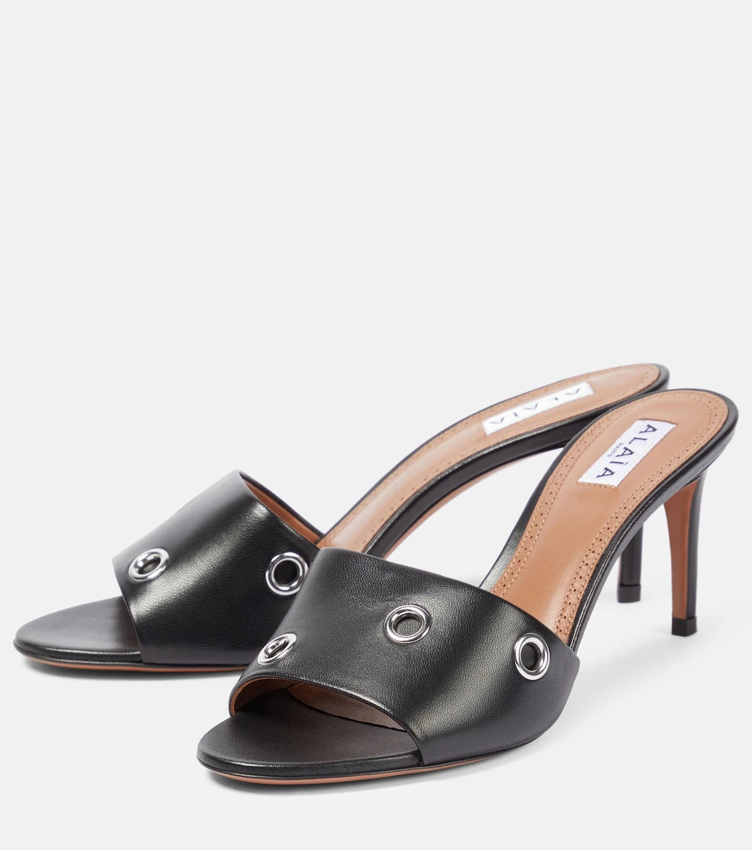 Alaïa - Oeillets embellished leather sandals