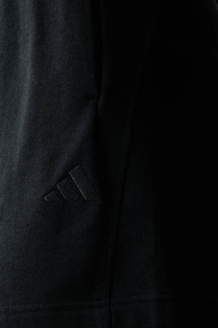 adidas kadın pamuklu eşofman tarzı kısa şort