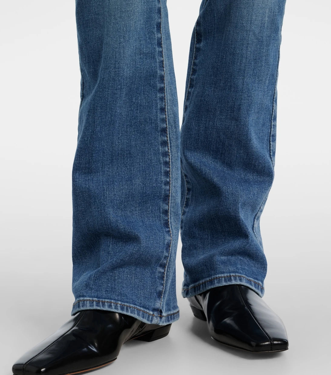 7 فور أول مانكايند - بنطلون جينز بقصة بوت كات متوسطة الارتفاع