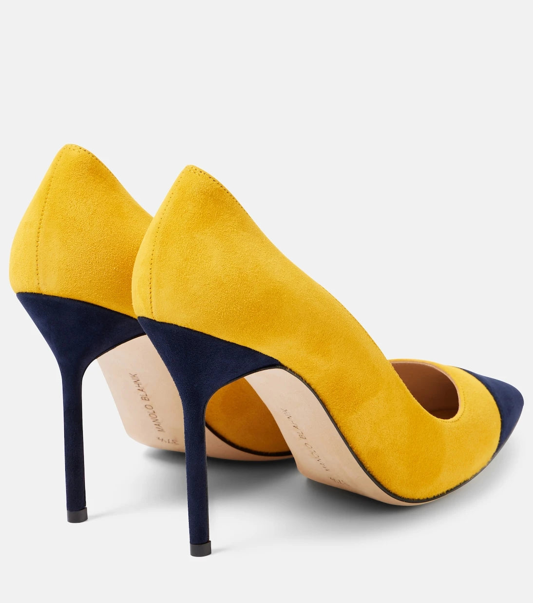 Manolo Blahnik - Capcour 105 suede pumps