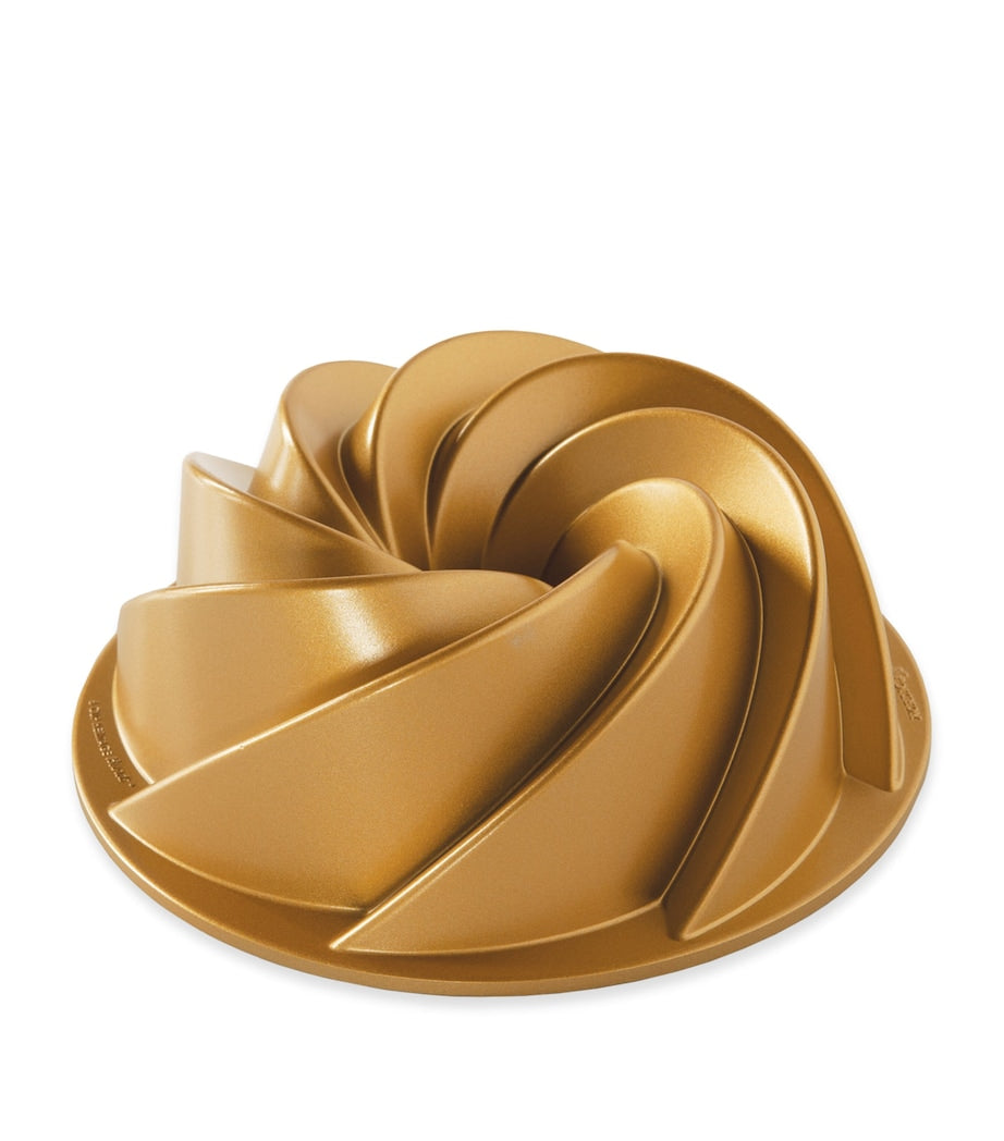 Nordic Ware 6 Cup Heritage Bundt Baking Tray
