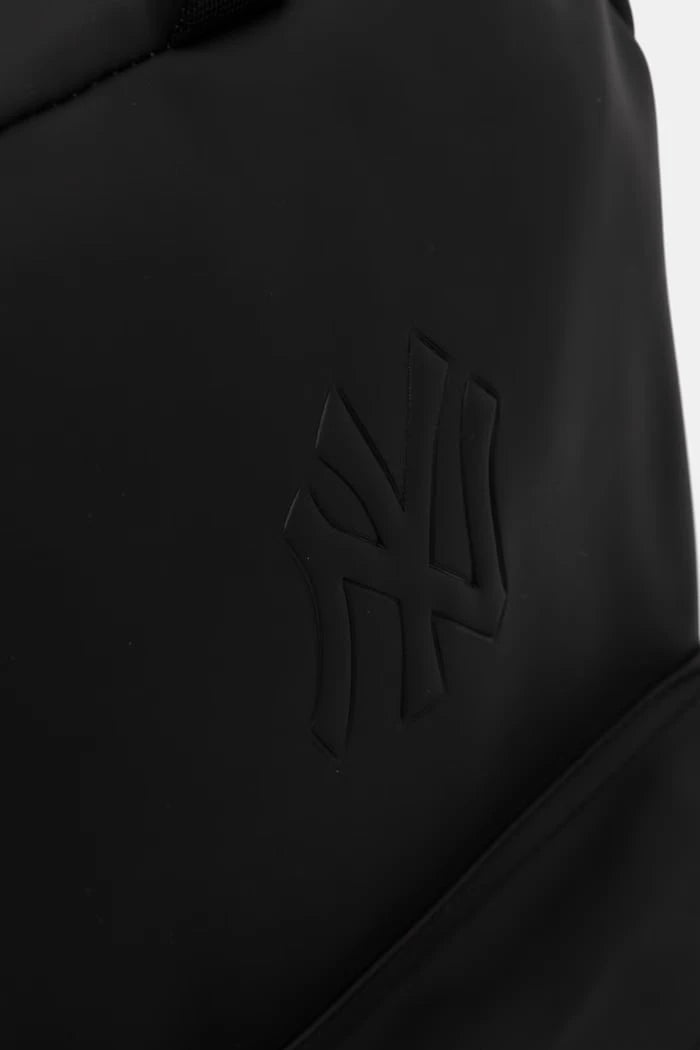 New Era okul çantası MATTE PU STADIUM NYY