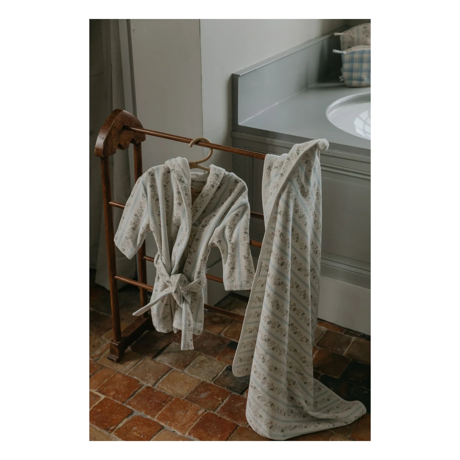 garbo&friends - Strawberry Garland bathrobe