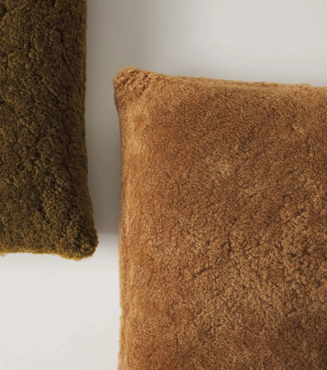Maison de Vacances - Shearling cushion