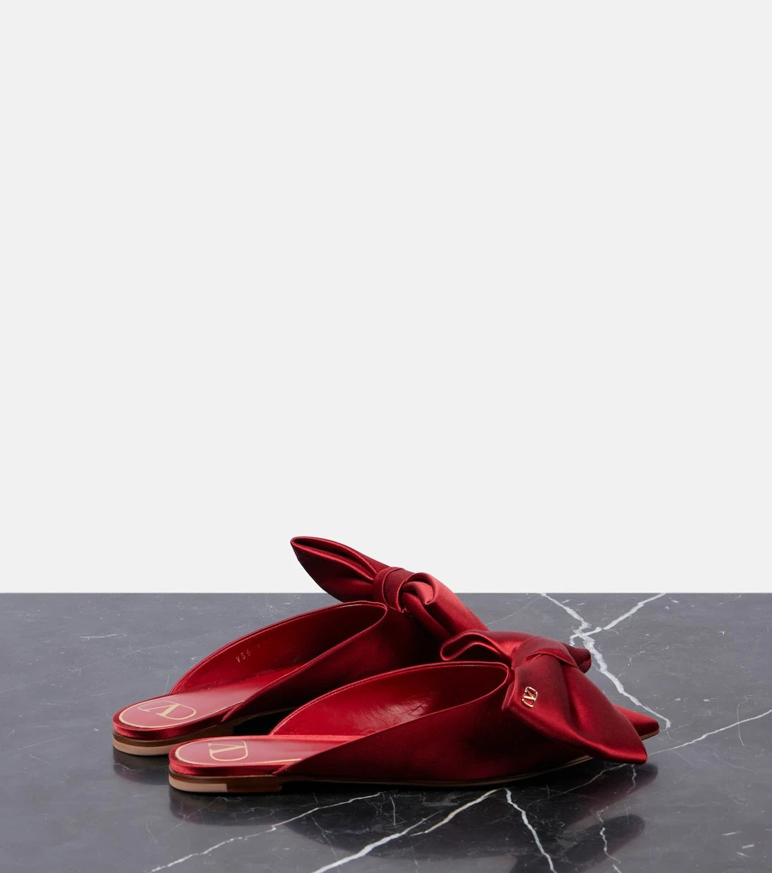 Valentino Garavani - Bow-detail 05 satin mules