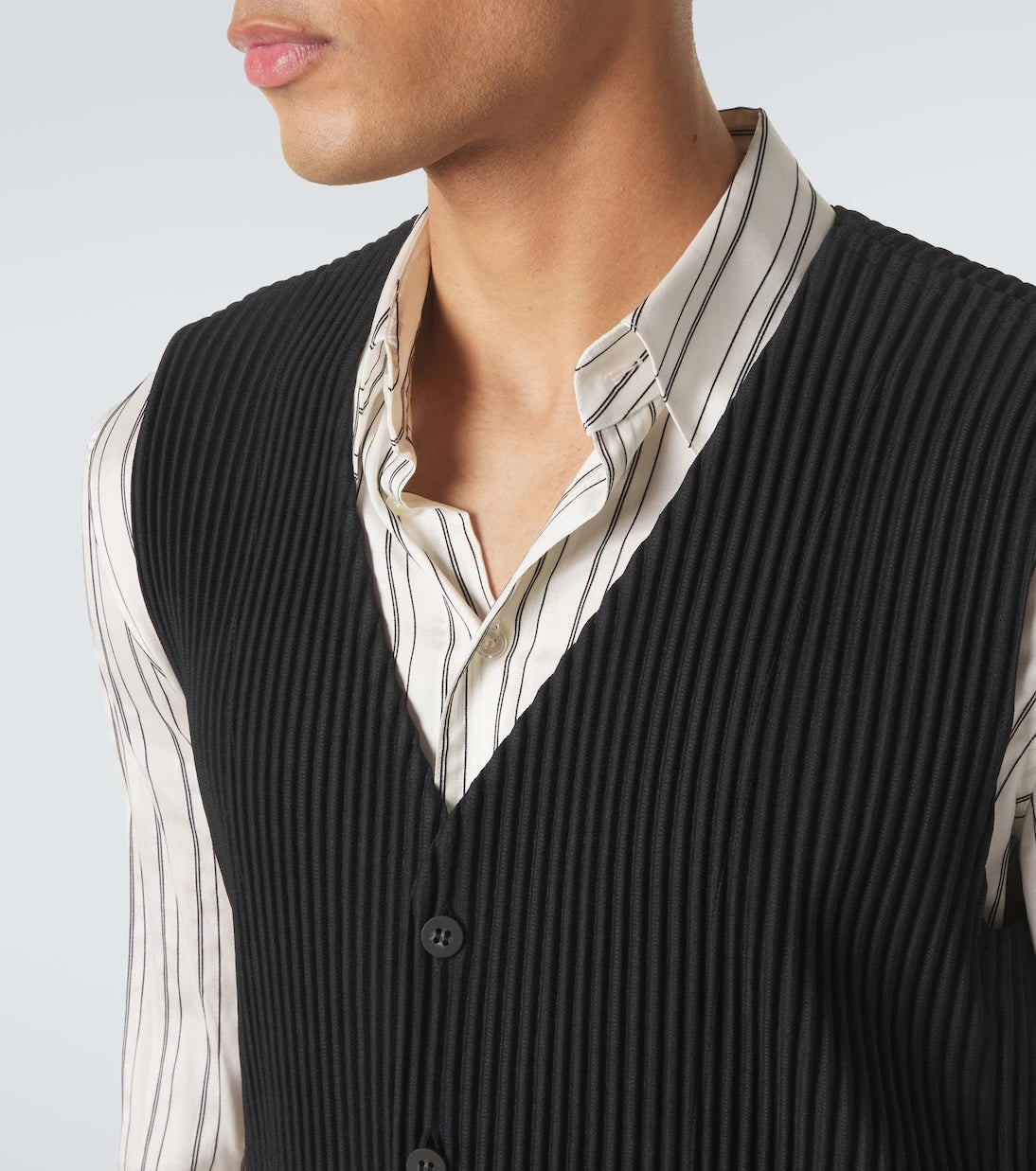 Homme Plissé Issey Miyake - سترة مكسّرة أساسية
