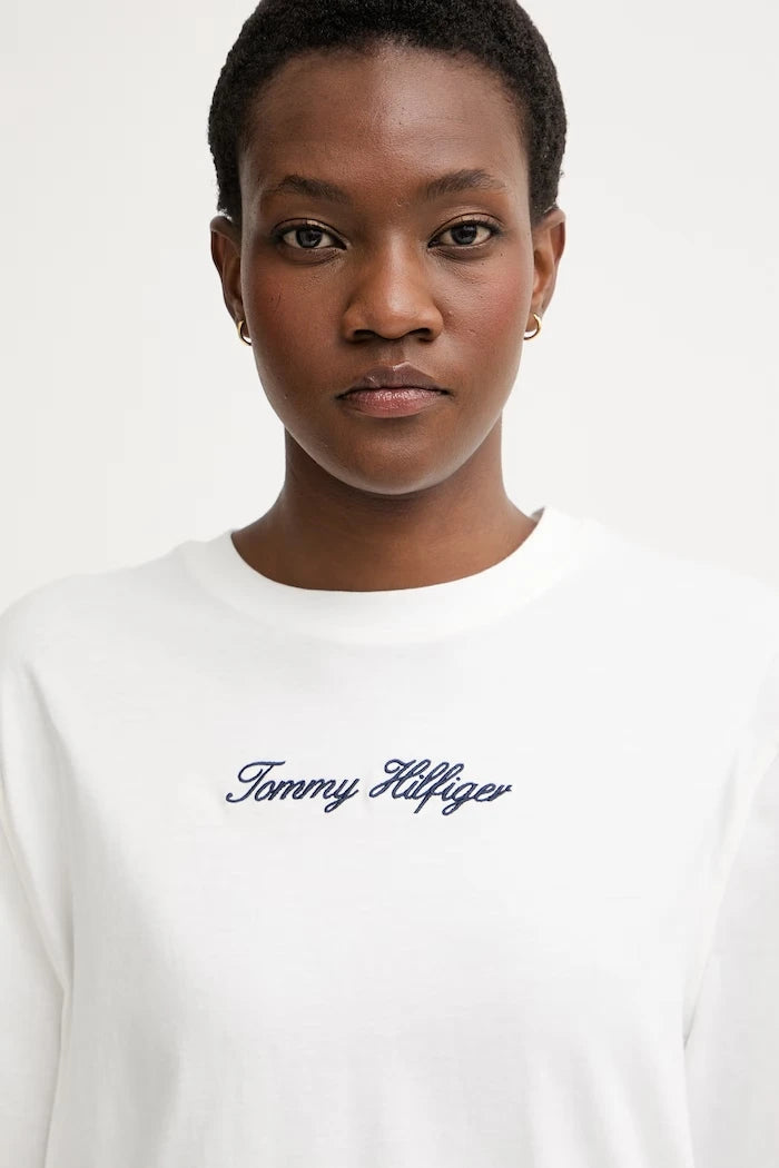 Tommy Hilfiger pamuklu kadın tişört