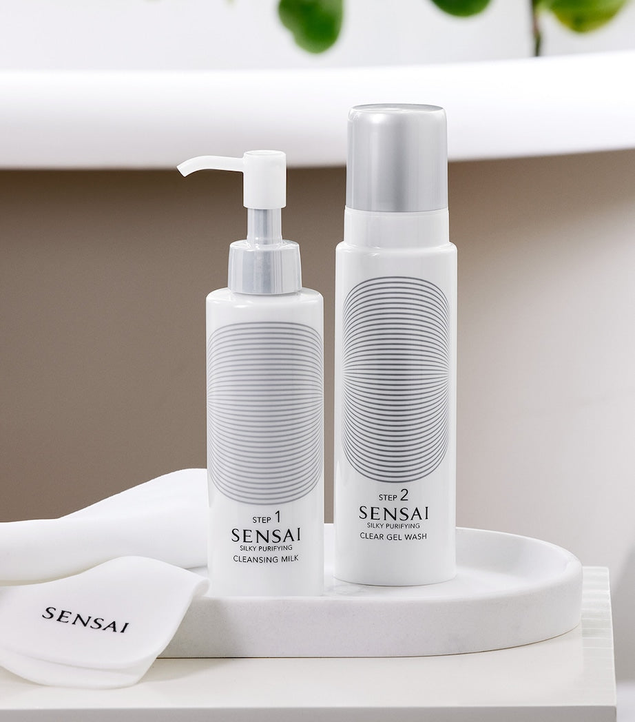 Silky Purifying Cleansing Milk (150ml)