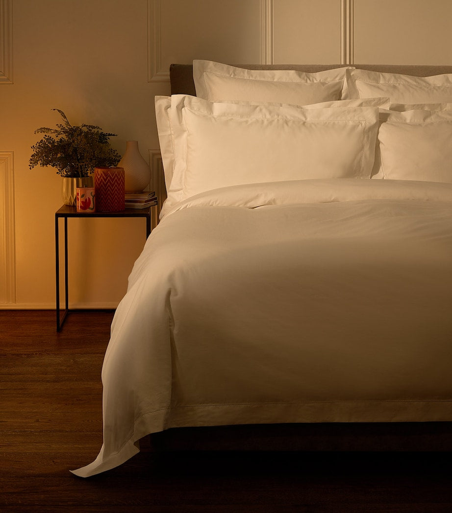 Cadogan Single Duvet Cover Set (135cm x 200cm)