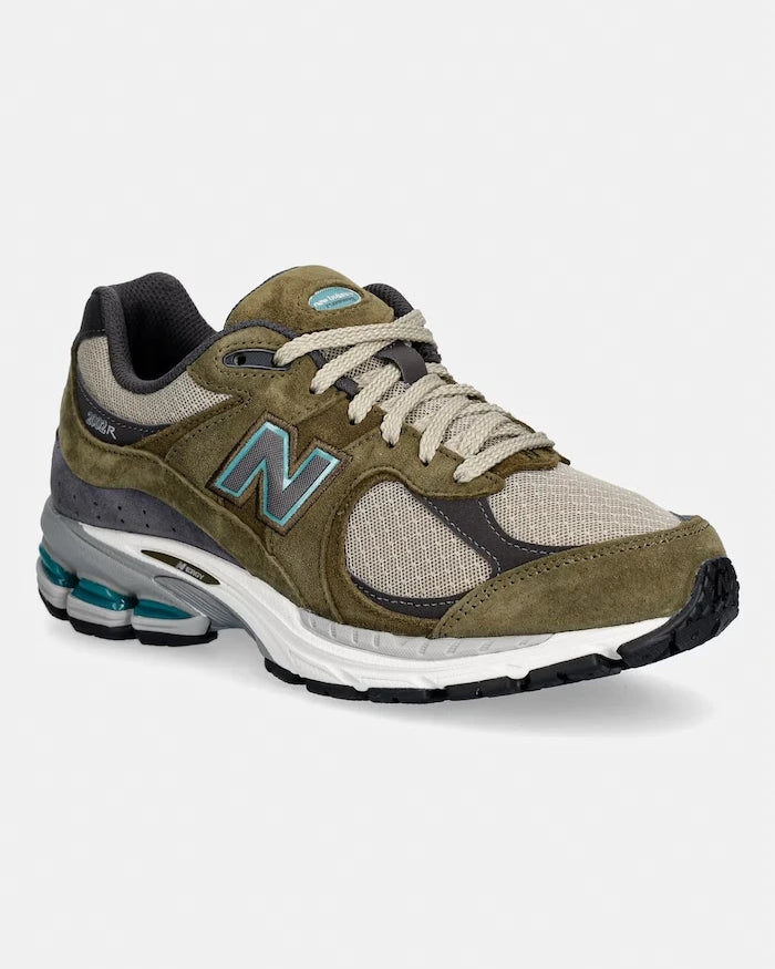New Balance 2002 spor ayakkabı