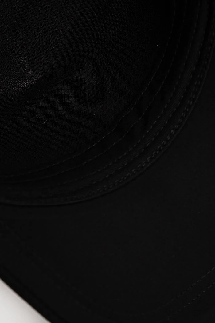 Armani Exchange бейзболна шапка мъжка