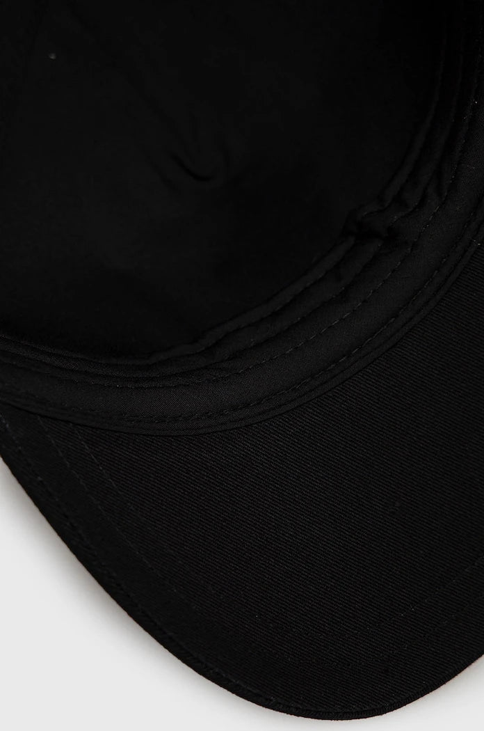 Памучна шапка Armani Exchange