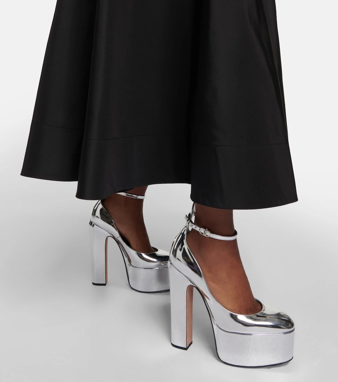 Valentino Garavani - Tan-Go 155 metallic leather platform pumps