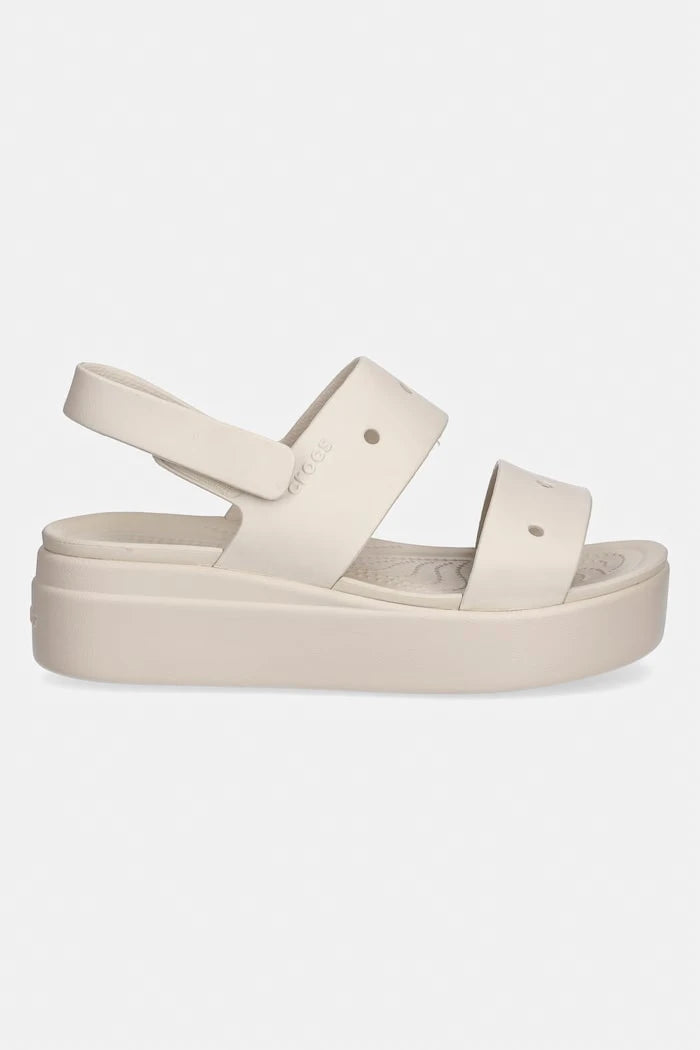 Crocs eğimli platform sandalet kadın Brooklyn 4U