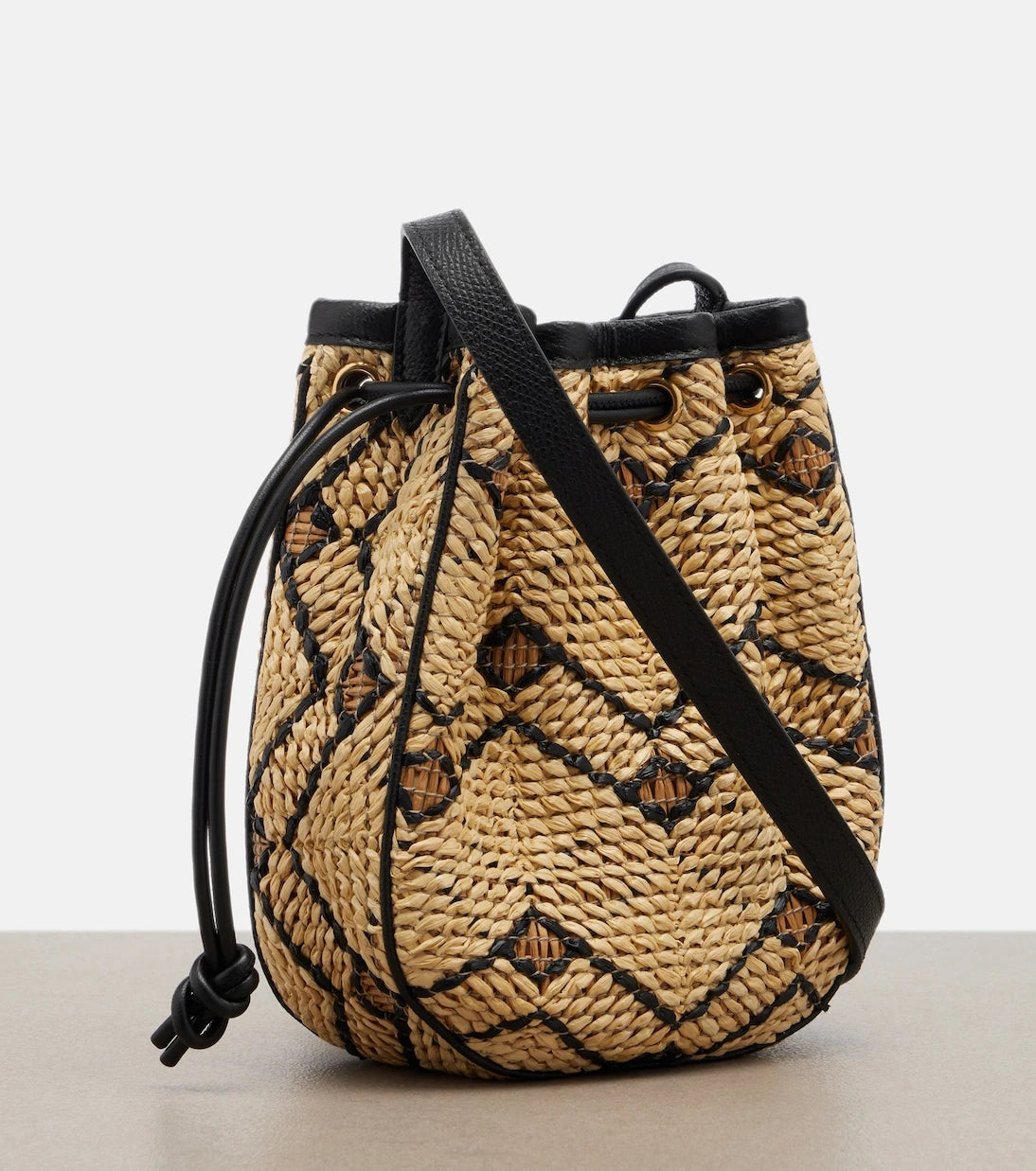 Valentino Garavani - VLogo Mini raffia bucket bag