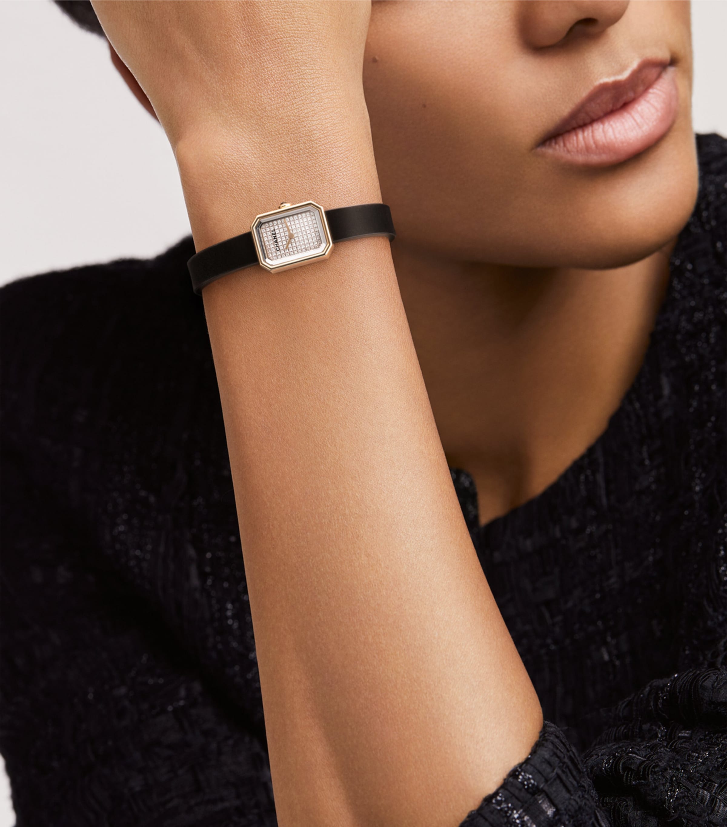 CHANEL Yellow Gold and Diamond Première Ribbon Watch 15.2mm