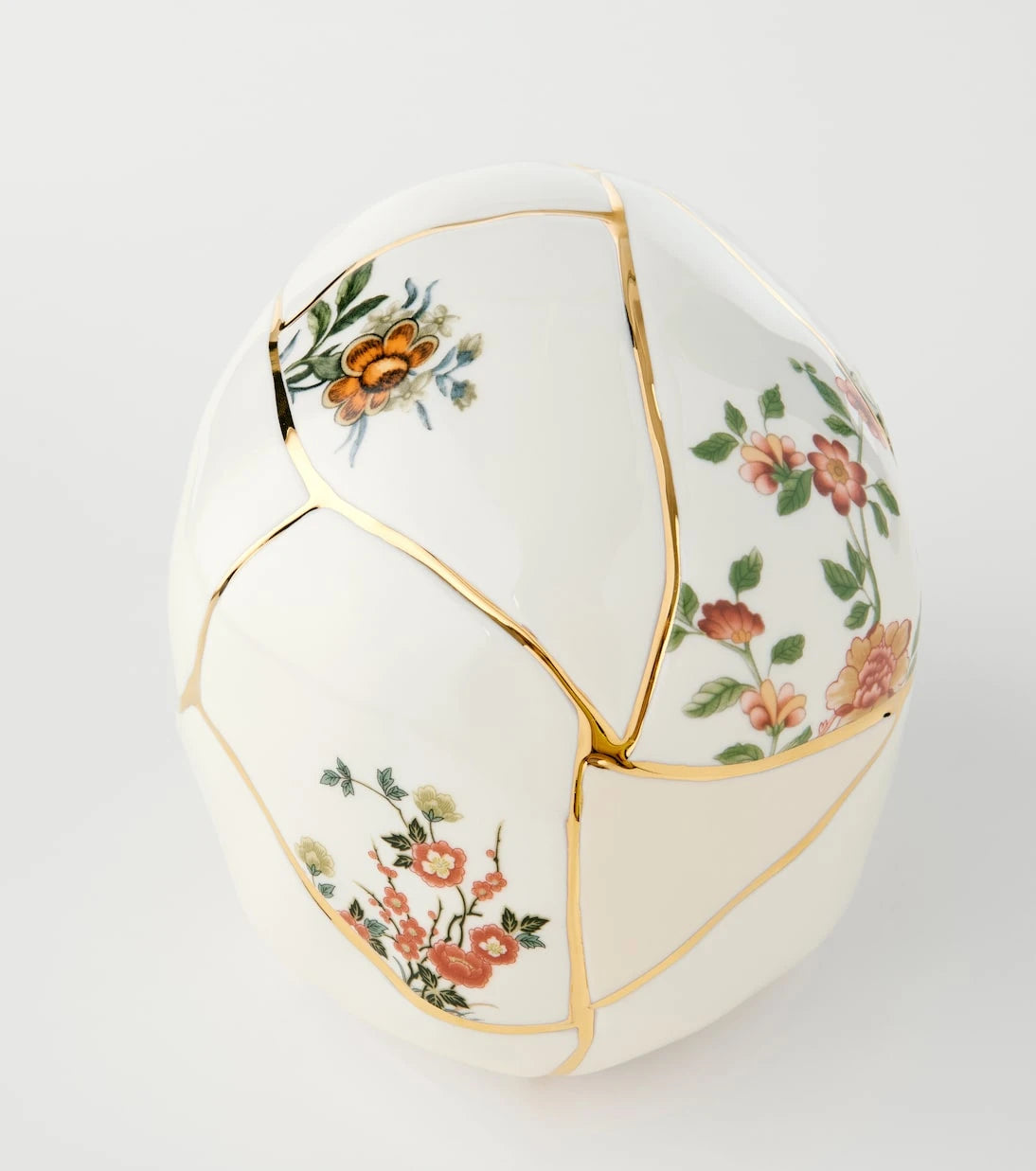 Seletti - Kintsugi Skull decorative object by Marcantonio Raimondi Malerba