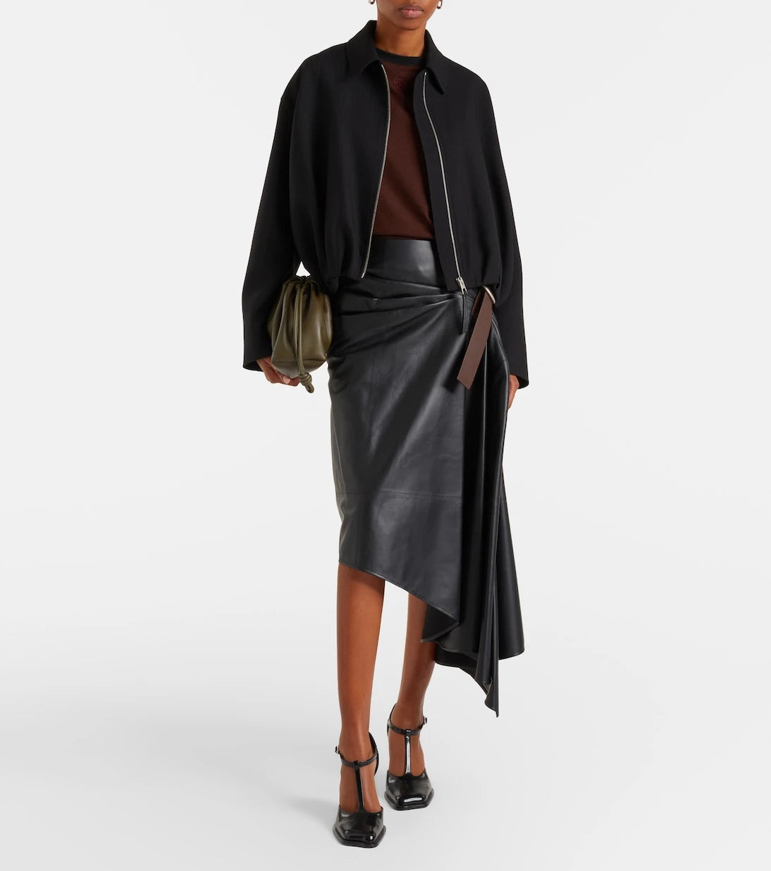 Loewe - تنورة ميدي جلدية غير متماثلة بكسرات