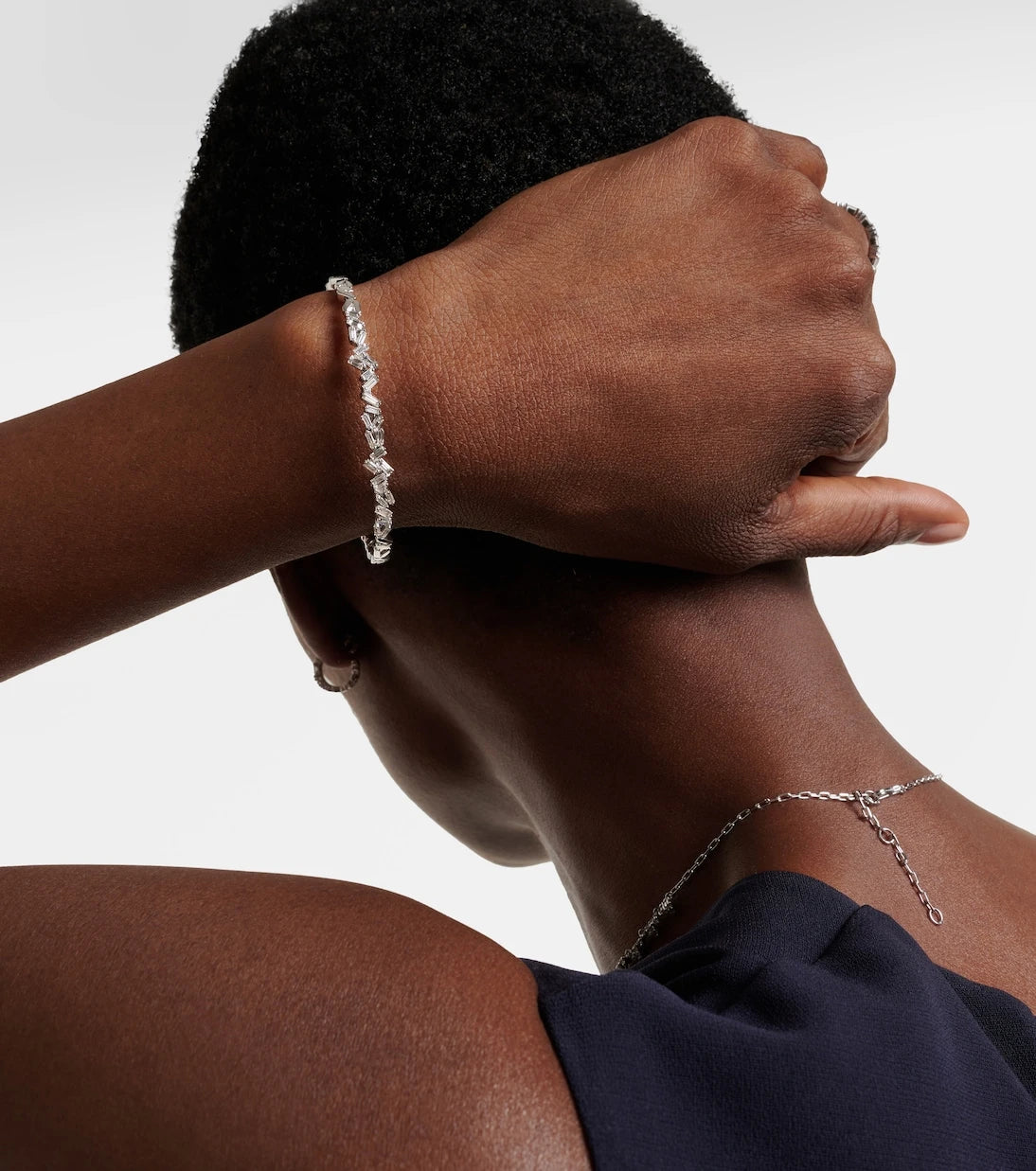 Suzanne Kalan - 18kt white gold cuff bracelet with white diamonds