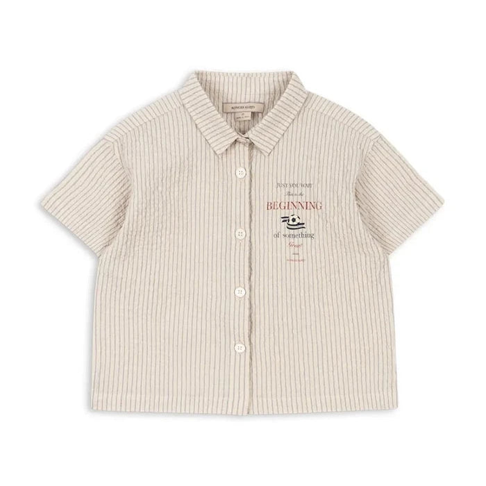 Konges Sløjd pamuk ve elastan çocuk gömleği ELLIOT SS SHIRT GOTS